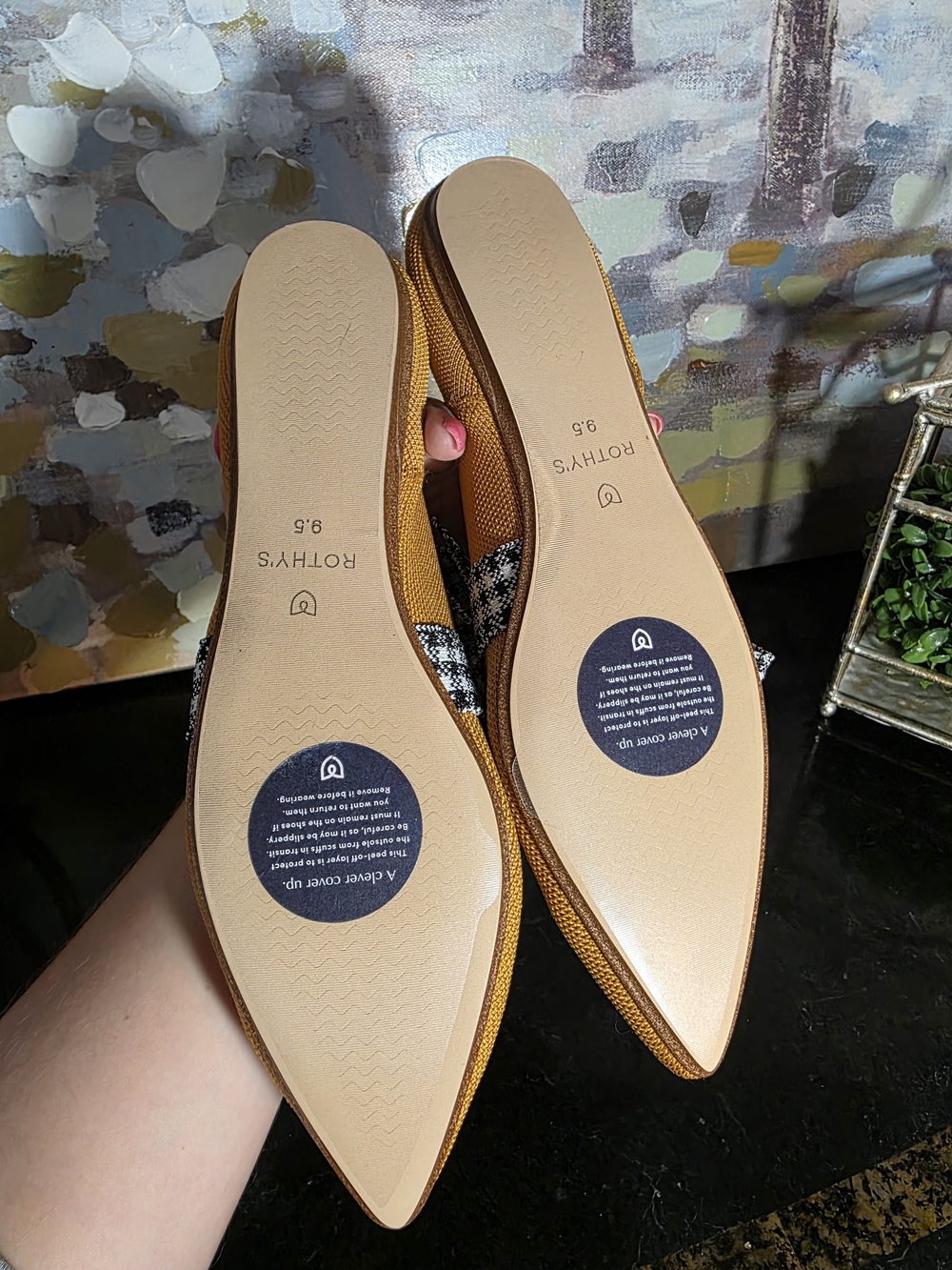 Brand New Rothy's Women's Mustard Pointed-Toe Flats with Houndstooth Bow - Picture 3 of 3